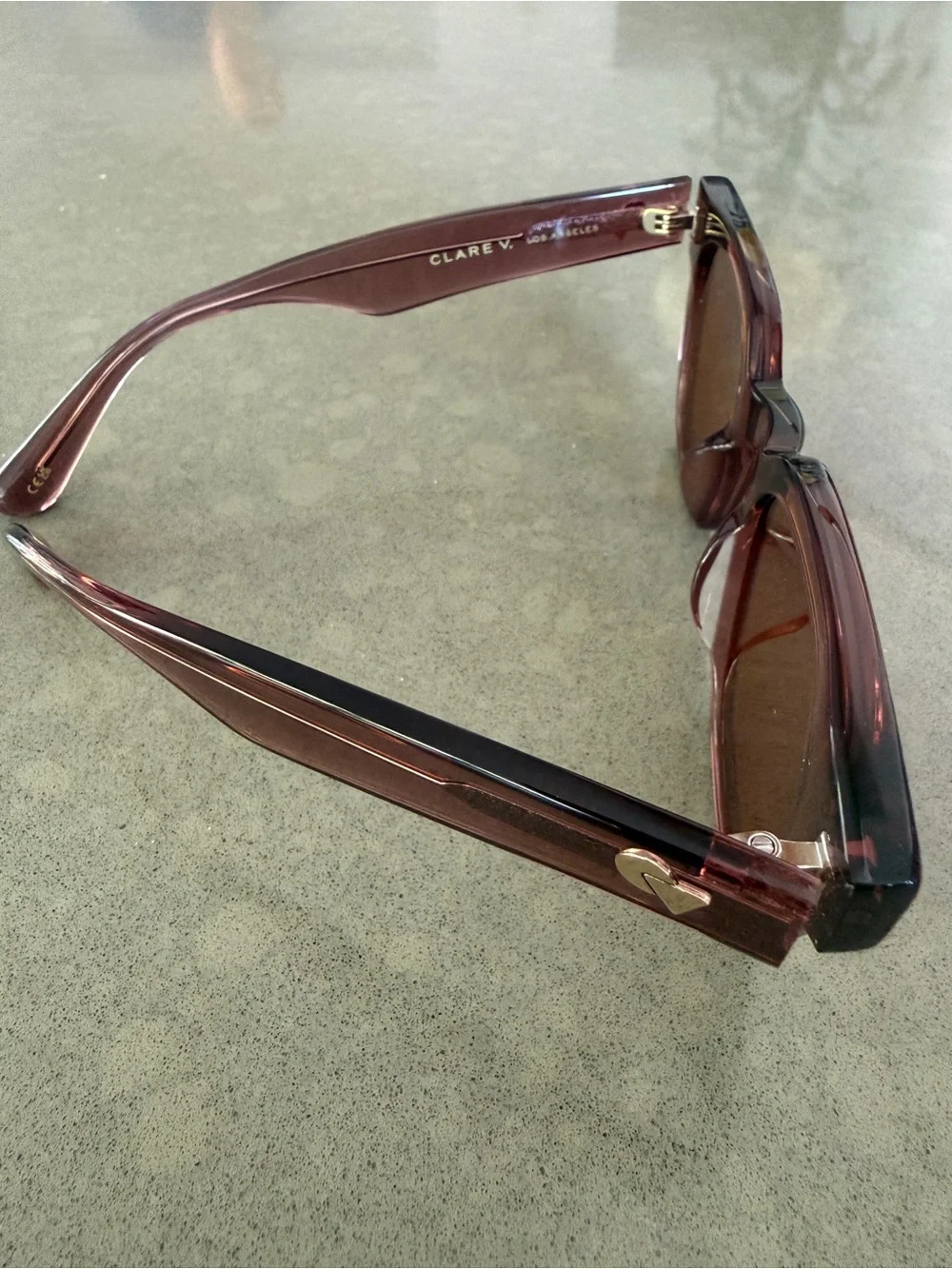 Clare V James Classic Unisex Sunglasses in Plummy
